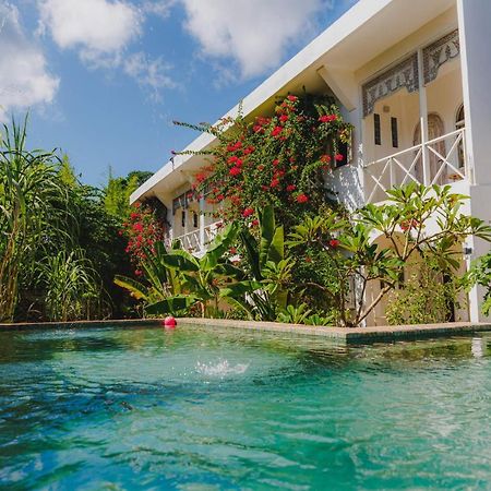 Isla Indah Retreat Boutique Hotel Nusa Lembongan Kültér fotó