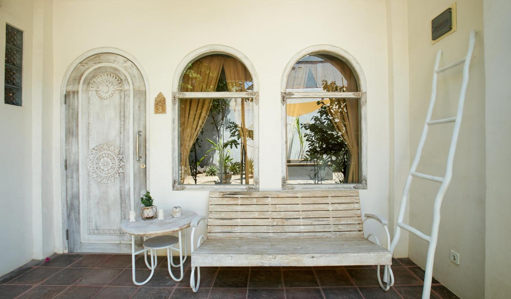 Isla Indah Retreat Boutique Hotel Nusa Lembongan Kültér fotó